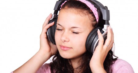 Listening - banner 02